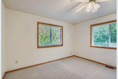 38125 Fieldstone Drive, North Branch, MN 55056 - Photo 7