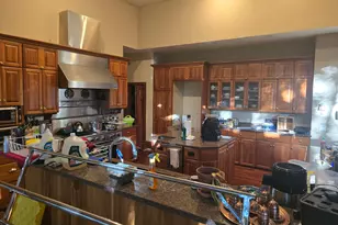 8748 Walton Oaks Dr, Bloomington, MN 55438 - Photo 25