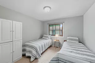 3801 Brookdale Cir N, Brooklyn Park, MN 55443 - Photo 19