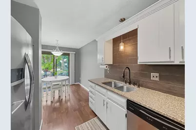 3801 Brookdale Circle N, Brooklyn Park, MN 55443 - Photo 9