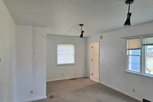 911 7th St, International Falls, MN 56649 - Photo 13