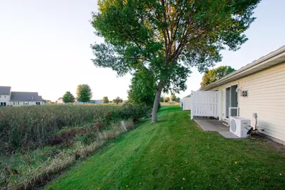 5667 Lambert Avenue NE, Albertville, MN 55301 - Photo 5