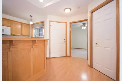 5667 Lambert Avenue NE, Albertville, MN 55301 - Photo 7