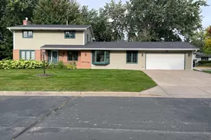 6096 Birchwood Rd, Woodbury, MN 55125 - Photo 1