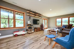 24242 Pfeiffer Hill Rd, Wilson Twp, MN 55987 - Photo 35