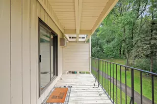 5607 Green Cir Dr, Minnetonka, MN 55343 - Photo 29