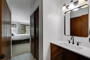 5607 Green Cir Dr, Minnetonka, MN 55343 - Photo 17