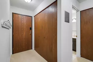 5607 Green Cir Dr, Minnetonka, MN 55343 - Photo 23