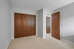 5607 Green Cir Dr, Minnetonka, MN 55343 - Photo 25