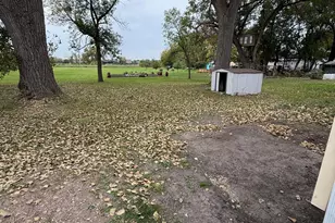 606 E Main St, Marshall, MN 56258 - Photo 19