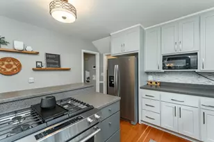 430 15th Ave SW, Rochester, MN 55902 - Photo 11