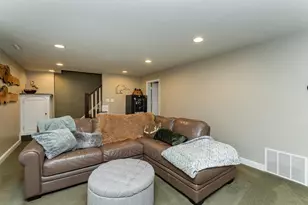 430 15th Ave SW, Rochester, MN 55902 - Photo 31