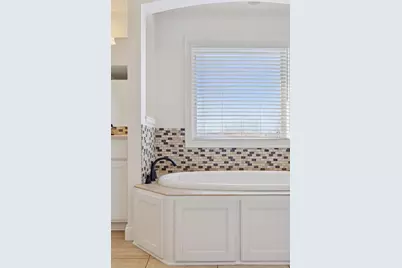 8 Leaf Wing Drive, North Oaks, MN 55127 - Photo 29