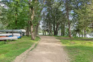 8 Leaf Wing Dr, North Oaks, MN 55127 - Photo 63