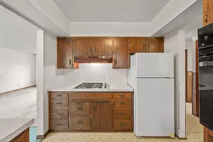 202 8th Street W, Winthrop, MN 55396 - Photo 15