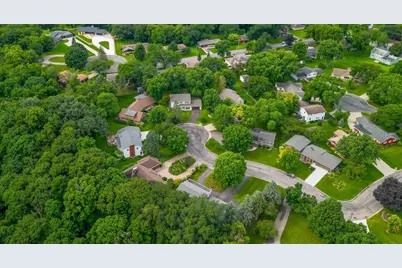 221 Crestwood Drive, North Mankato, MN 56003 - Photo 37