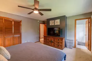 221 Crestwood Dr, North Mankato, MN 56003 - Photo 17