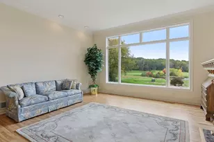 266 Troon Ct, Troy Township, WI 54016 - Photo 7