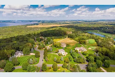 266 Troon Court, Troy Township, WI 54016 - Photo 67