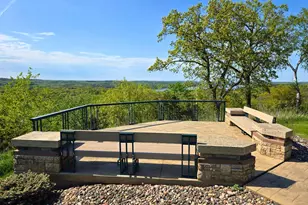 266 Troon Ct, Troy Township, WI 54016 - Photo 95