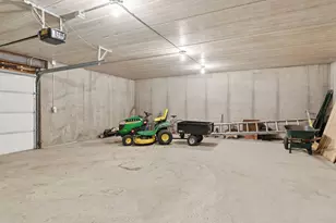 266 Troon Ct, Troy Township, WI 54016 - Photo 55