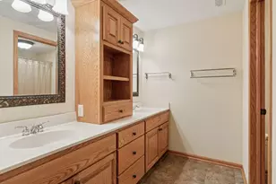 266 Troon Ct, Troy Township, WI 54016 - Photo 51