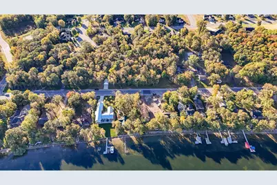 1077 S Shore Drive, Detroit Lakes, MN 56501 - Photo 13