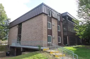 4201 Lakeside Ave N, Brooklyn Center, MN 55429 - Photo 3