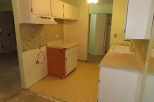 4201 Lakeside Ave N, Brooklyn Center, MN 55429 - Photo 7