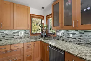 18863 Broadmoore Dr, Eden Prairie, MN 55346 - Photo 13