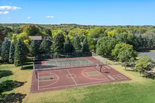 18863 Broadmoore Dr, Eden Prairie, MN 55346 - Photo 45