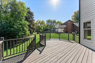 18863 Broadmoore Dr, Eden Prairie, MN 55346 - Photo 17