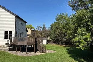 18863 Broadmoore Dr, Eden Prairie, MN 55346 - Photo 5