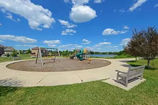 8465 Kelzer Pond Dr, Victoria, MN 55386 - Photo 63