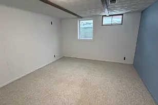 724 Southview Dr SW, Hutchinson, MN 55350 - Photo 11