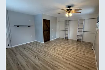 724 Southview Drive SW, Hutchinson, MN 55350 - Photo 7