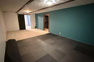 724 Southview Dr SW, Hutchinson, MN 55350 - Photo 13