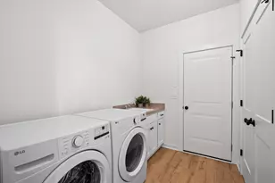 1949 S Lusitano St, Shakopee, MN 55379 - Photo 7