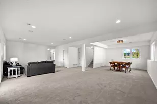 1949 S Lusitano St, Shakopee, MN 55379 - Photo 29