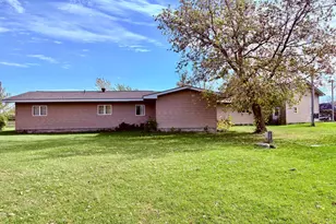 1401 State Hwy 11 SW, Baudette, MN 56623 - Photo 9