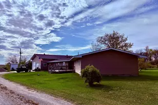 1401 State Hwy 11 SW, Spooner Twp, MN 56623 - Photo 3