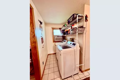 1401 State Highway 11 SW, Baudette, MN 56623 - Photo 15