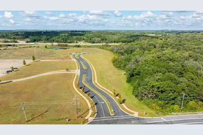 674 Darnold Drive, Hudson, WI 54016 - Photo 3