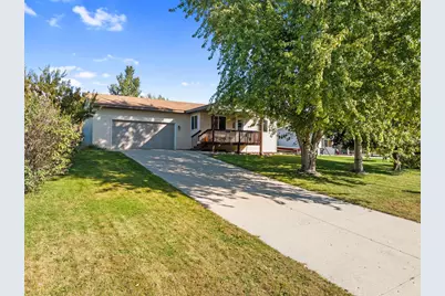 521 6th Avenue SE, Glenwood, MN 56334 - Photo 1