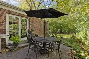 219 Amherst St, Saint Paul, MN 55105 - Photo 9