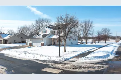 500 Chatfield Lane, Belle Plaine, MN 56011 - Photo 3