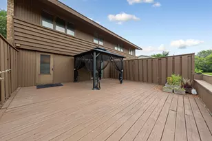 21 Walden St, Burnsville, MN 55337 - Photo 15