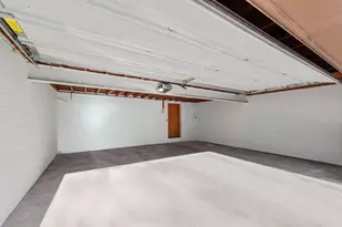 21 Walden St, Burnsville, MN 55337 - Photo 49