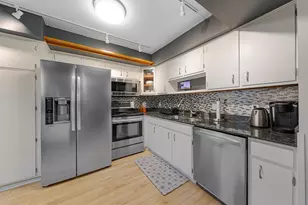 21 Walden St, Burnsville, MN 55337 - Photo 9