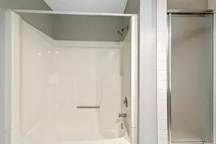 21 Walden St, Burnsville, MN 55337 - Photo 31